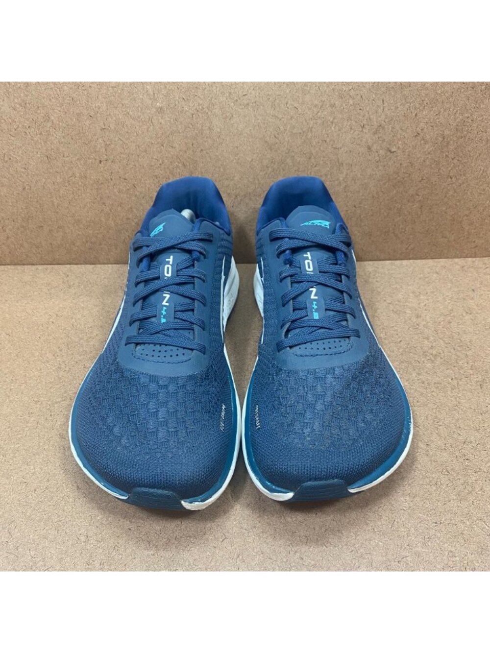 Altra Torin 4.5 Plush Mens Running Shoes Navy/White Size 11 Lightweight Athletic - Picture 2 of 8